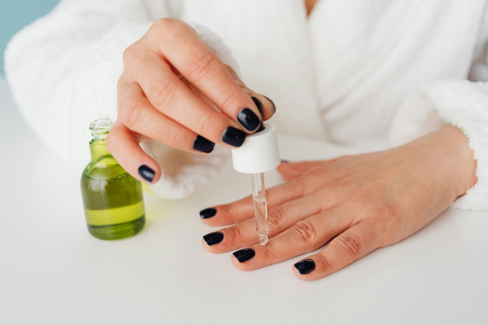 best nail polish remover for sensitive skin
